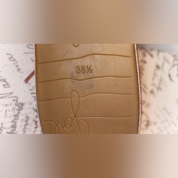 Joie rose gold suede shoes - Picture 7 of 8